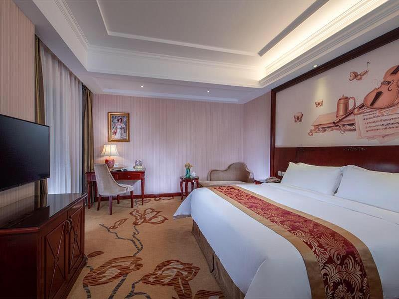 Vienna Hotel Shenzhen Longzhu Exterior photo